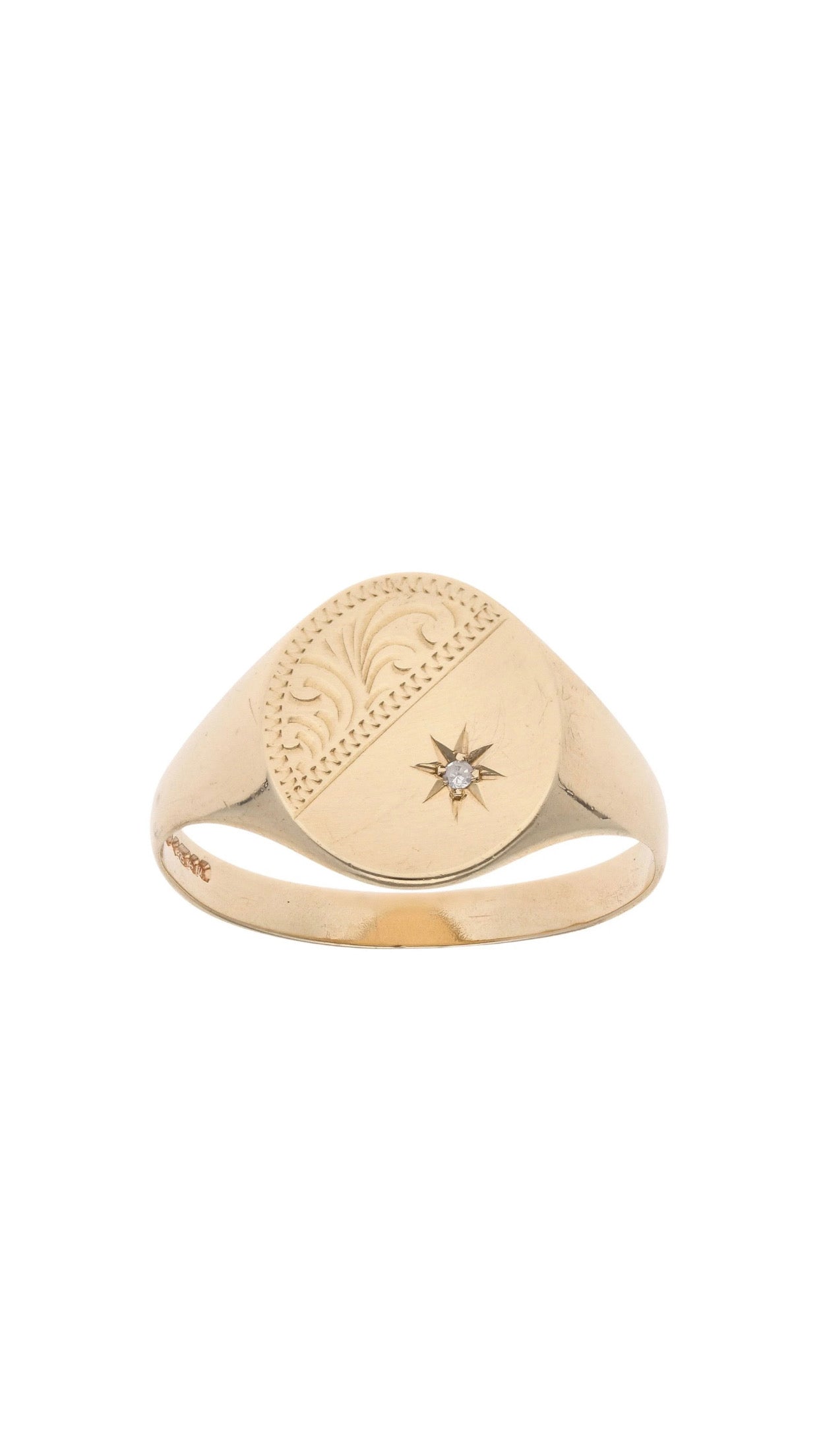 9ct Yellow Gold Diamond Signet Ring - Size: T