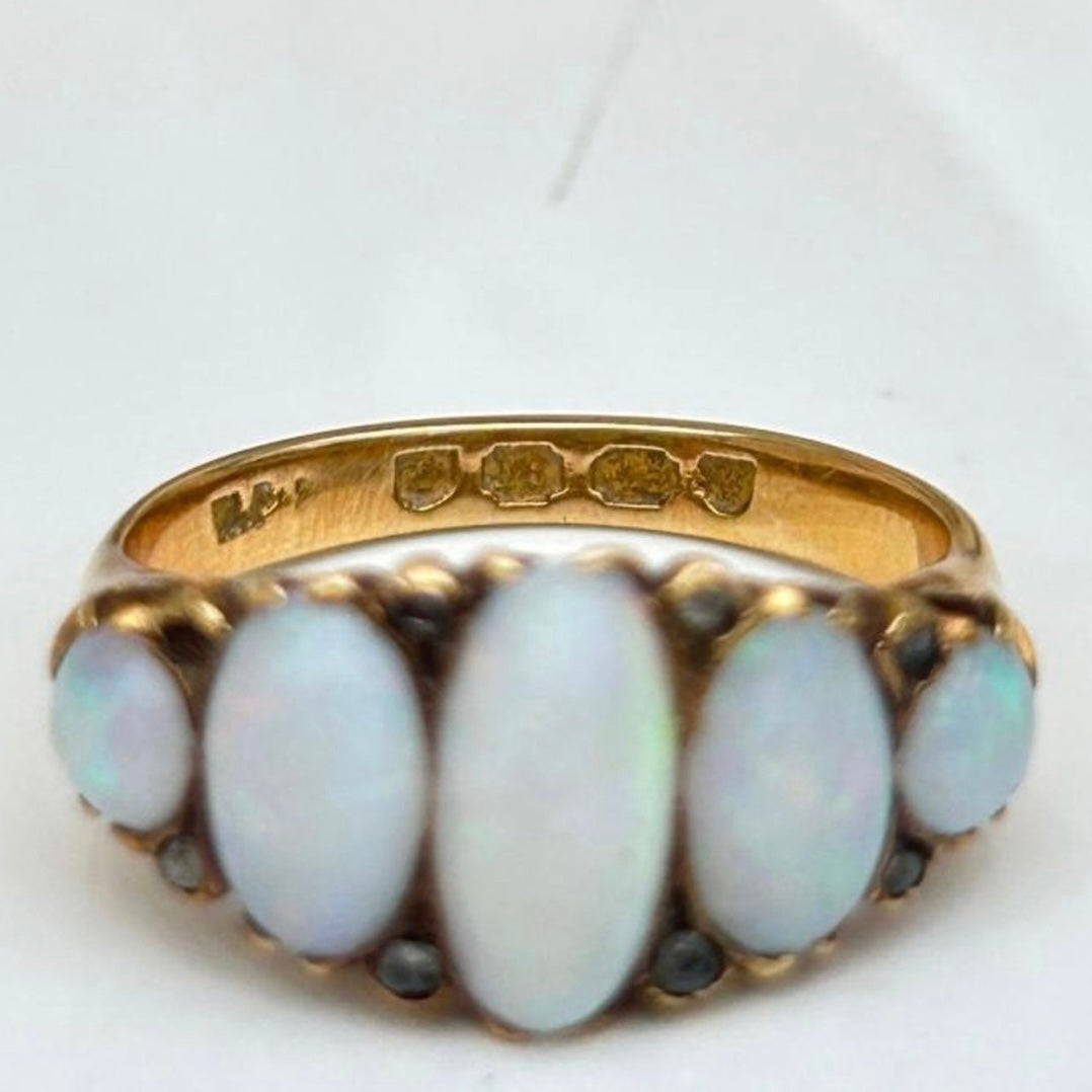 Antique Chunky 18ct Yellow Gold Opal and Diamond 5 Stone Ring - N 1/2