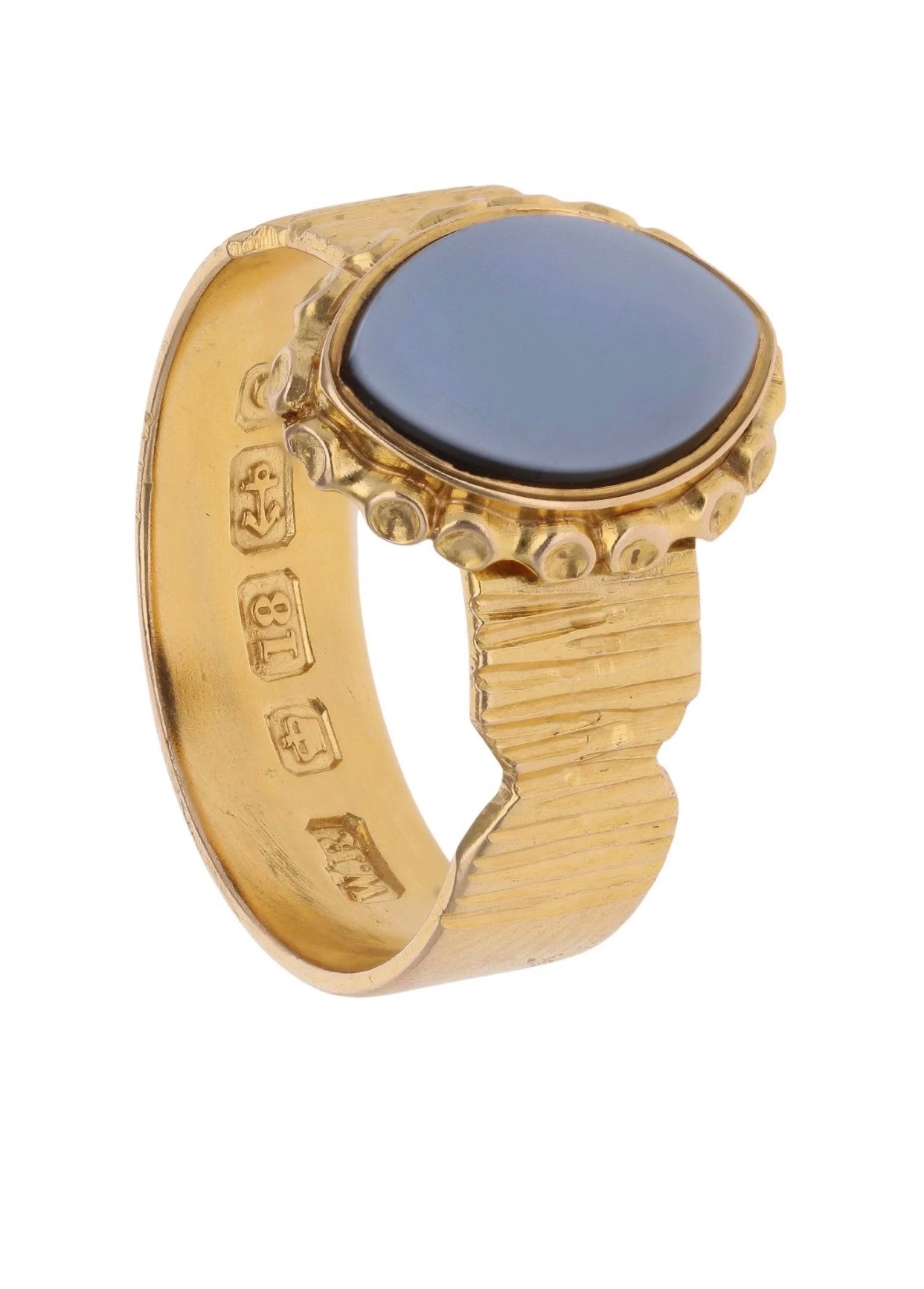Elegant Antique 18ct Gold Chalcedony Ring 1863 - Size: Q