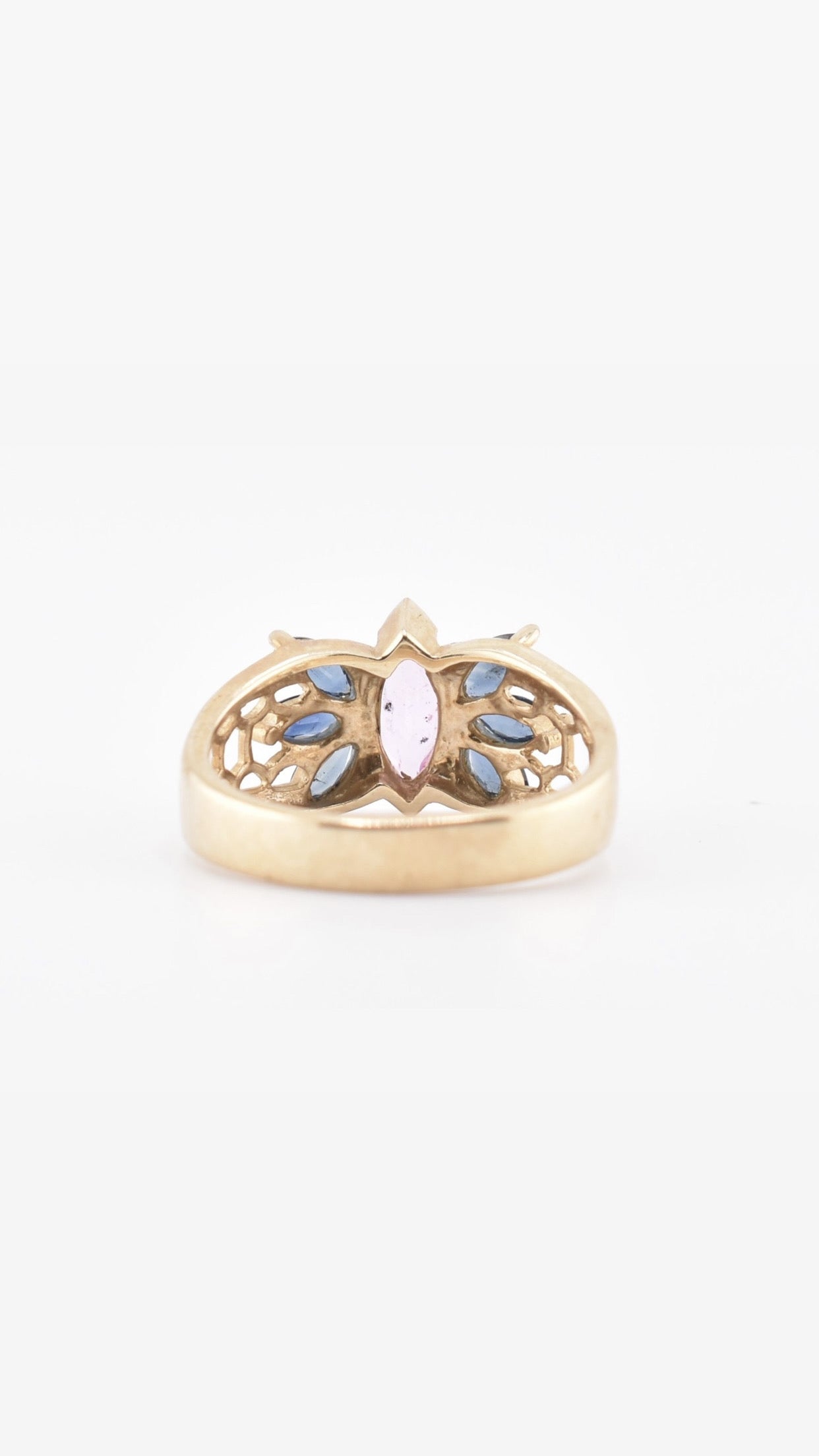 Gold Pink Sapphire & Blue Sapphire Ring - Size: N
