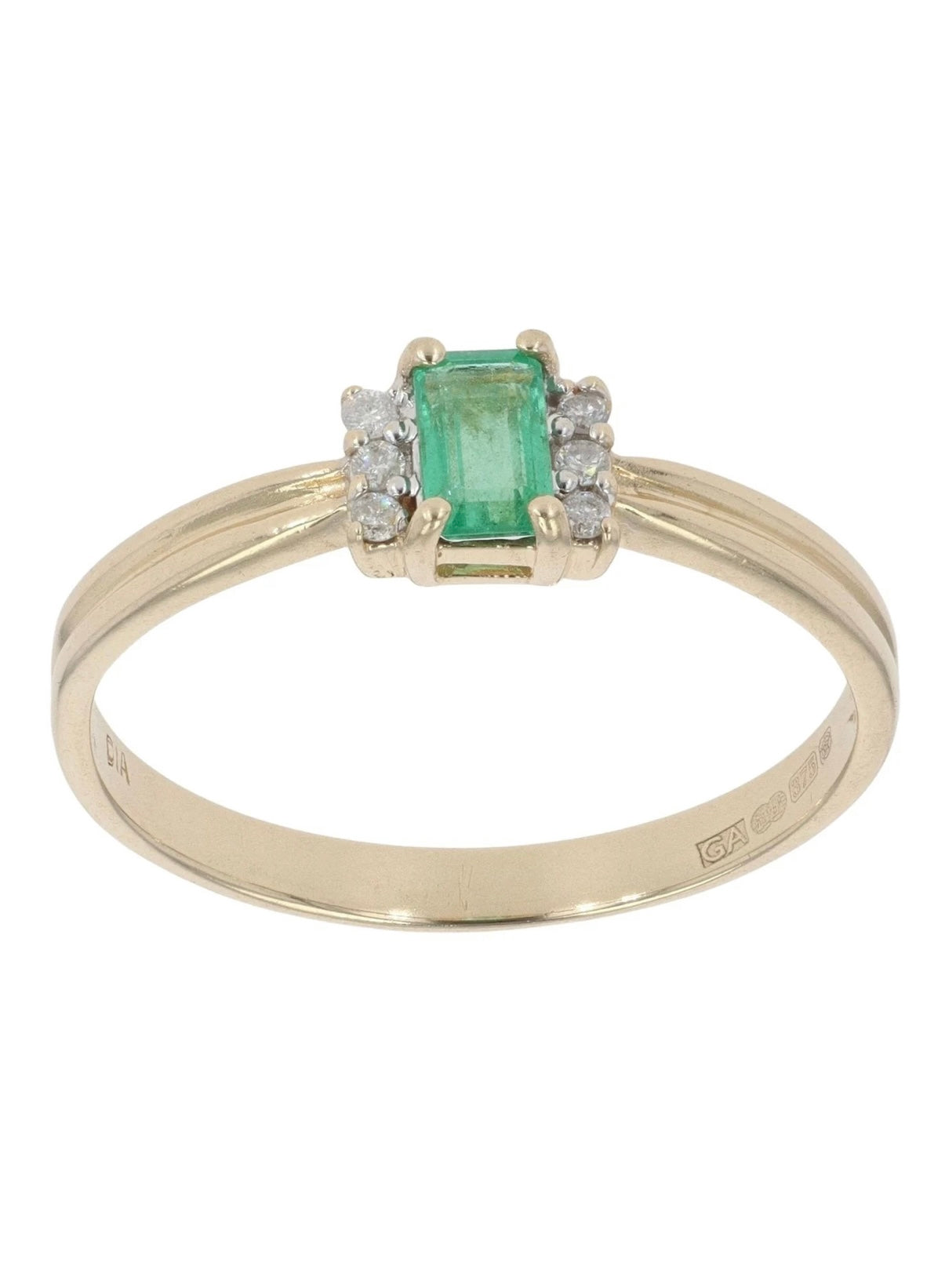Gold Emerald and Diamond Ring - Size: R