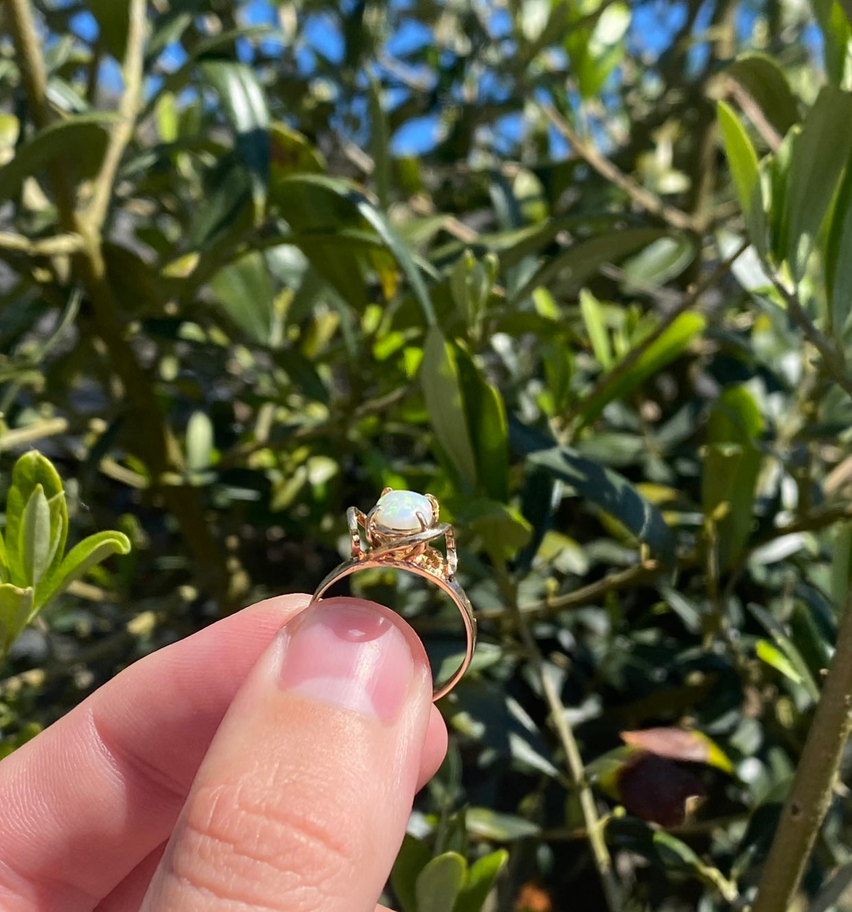9ct Gold Opal Ring
