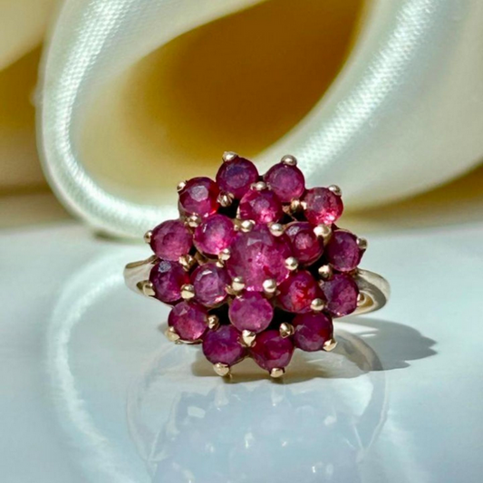 9ct Gold Chunky Ruby Cluster Ring - Size: K